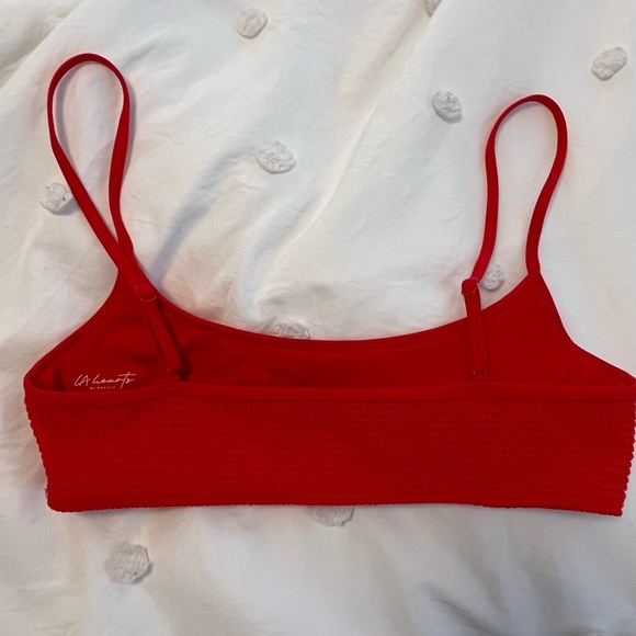 Red bikini top - Picture 3 of 3